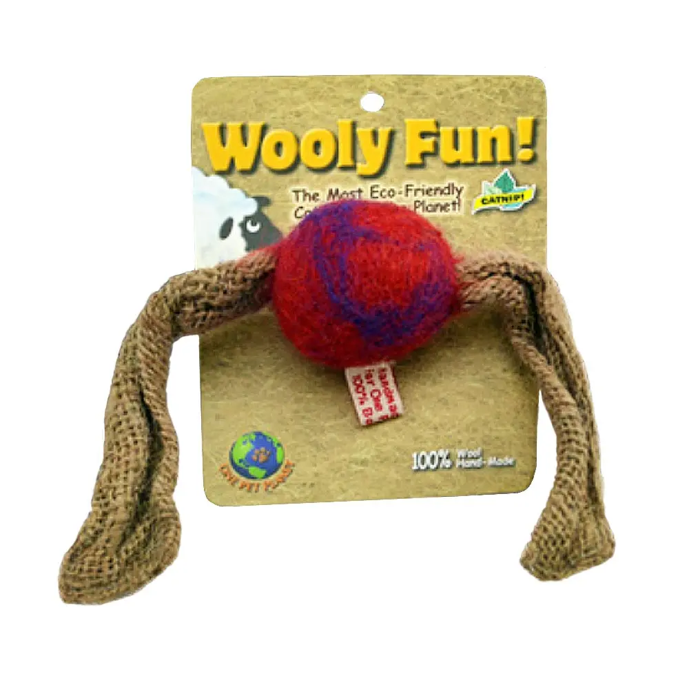 AMAZING PET Cat Wooly Fun Tussle Ball